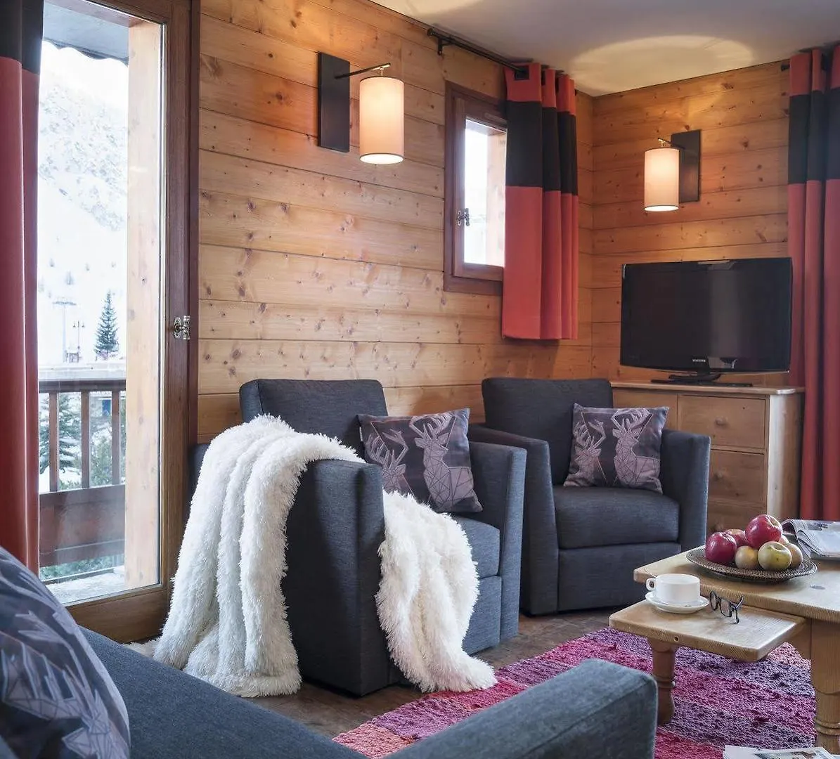 Chalets Montana Planton Tignes 4*,